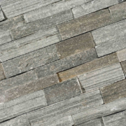 Sierbestrating-limburg-tuinvariant-Stone Panels Grey Quarzite 60x15x1,5-2,5 cm